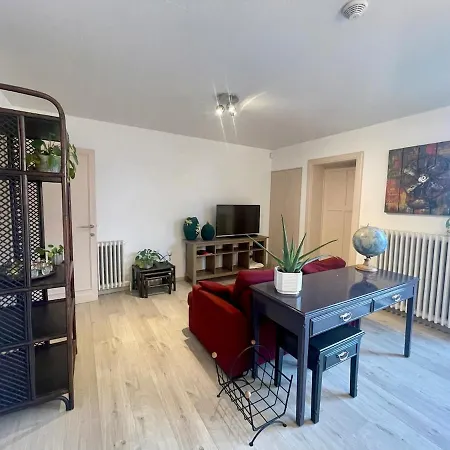 Logies Starlette La Pompe Chez Armand * Mouscron